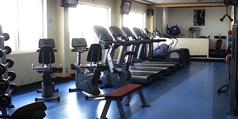 Gym  Knight Castle Hotel Dubai